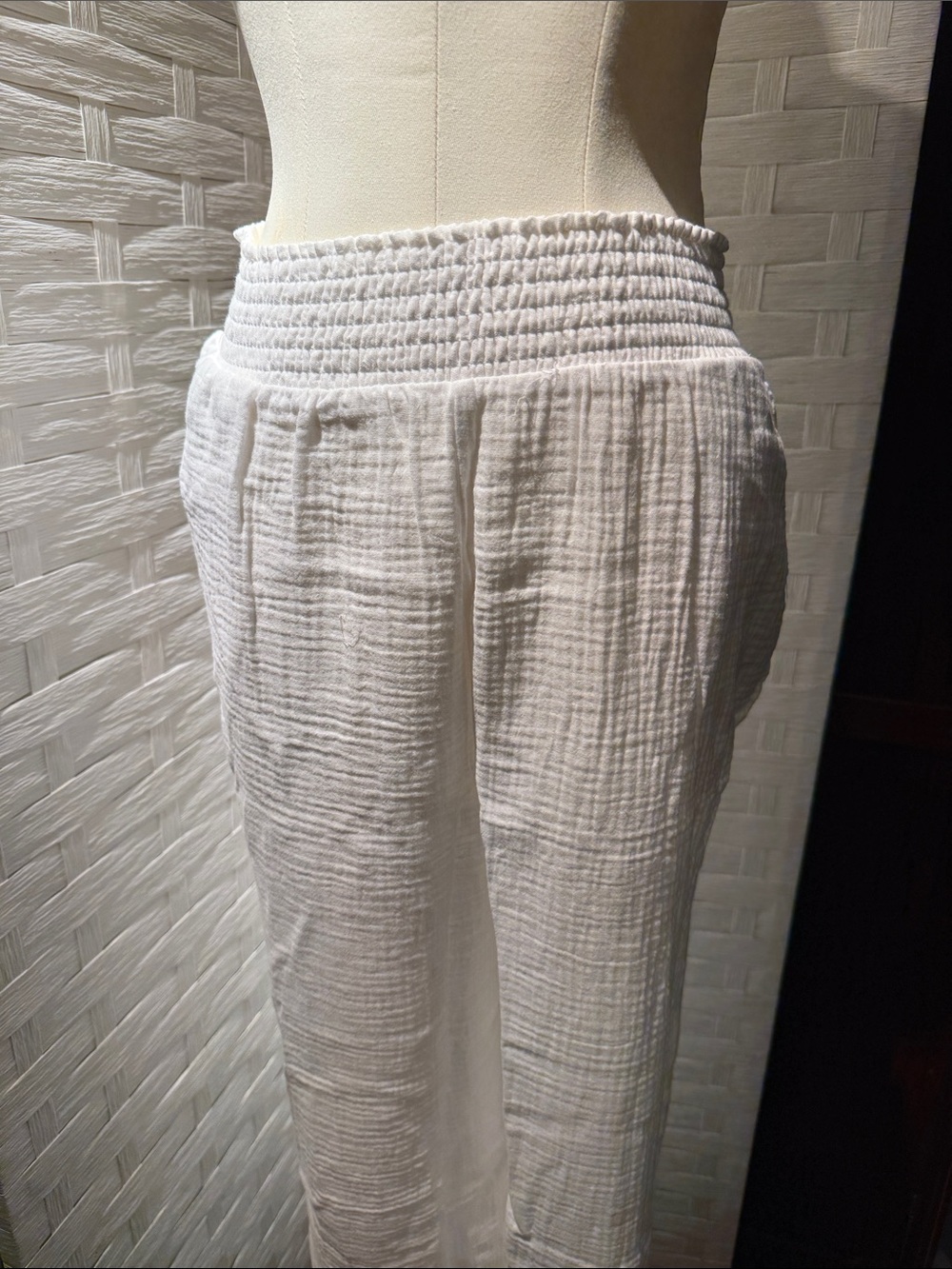 32 Degrees White Wide-Leg Pull-On Pants with Pockets - Picture 4 of 4